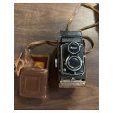 Vintage Ricohflex Dia Twin-lens Reflex (TLR) Mediu