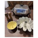 Assorted Kitchen Items