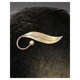 925 Leaf Broach