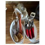Kitchen Items Lot