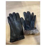 Women s Vintage Lambskin with Rabbit Fur Lining Gl