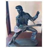 Elvis Presley Statue