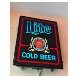 Vintage Light Up Beer Sign