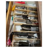 Contents of Kitchen Drawers