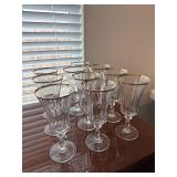 Set of 10 Wine Glasses with Gold Trim