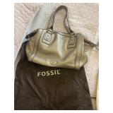 Fossil purse