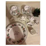 A cup of Christmas tea- set