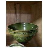Antique Green McCoy Sunburst Ware 10.5' Mixing Bow