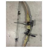 Vintage Hoyt Pro Medalist Compound Bow
