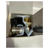 Shimano Stradic 2500FH Japan Spinning Fishing Reel
