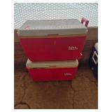 2 Igloo Coolers