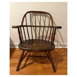 Windsor bow back arm chair