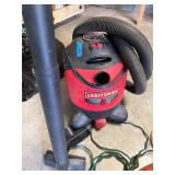 Craftsman 8 gallon 4 hp wet and dry vac