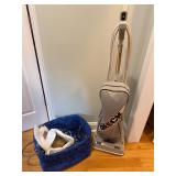 Oreck XL vacuum & bags