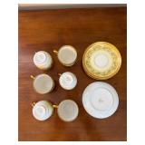 Porcelain cup & saucer set