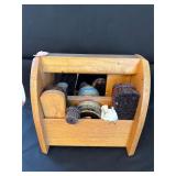 Shoe shine box