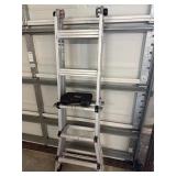 Aluminum adjustable ladder