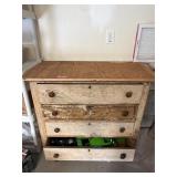 Worker cabinet