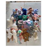 20 Beanie Babies