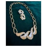 Vintage Napier Gold-tone and Peach Enamel Wave-des