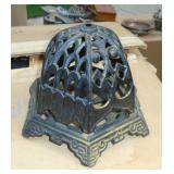 CAST IRON STRING HOLDER