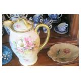 MAJOLICA DISH