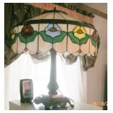 STAINED GLASS LAMP