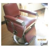 BARBER CHAIR