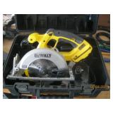 DEWALT BATTERY SAW