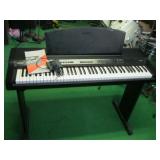 YAMAHA XP10 KEYBAORD