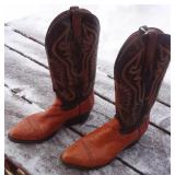 LADIES BOOTS