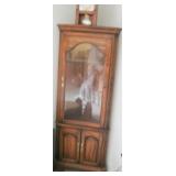 CORNER CURIO