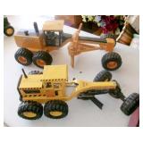 GRADERS