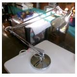 DESK LAMP