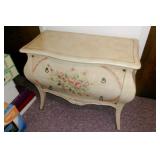 BOMBAY CHEST