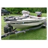 01 FISHER 175 V MARSH HAWK BOAT
