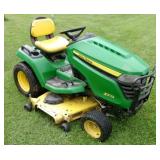 JD X570 LAWN TRACTOR