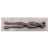 ST PIERRE GIANT CHAIN PLIER NO 4