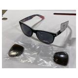 Lot: Sunglasses & Lenses Lot: Sunglasses & Lenses