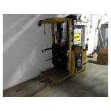 Yale Electric Order Picker (non-operational)