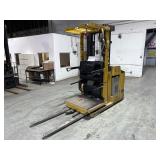 Yale Electric Order Picker Yale Electric Order Picker