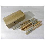 Group of 1,152 Paste Brushes