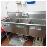 3 Bay SS Sink 5