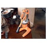 Titos Manual Juice Press