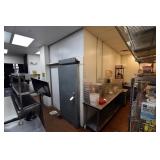 Combo Refrigerator/Freezer Walk-In Box w/ Sliding