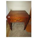 Nice Cherry End table 19" x 17.5" x 19.5"