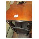Small End Table/Magazine Rack
