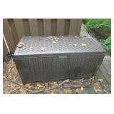 Outdoor storage bin