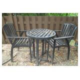 Metal Outdoor Bistro Table w/chairs