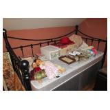 Black Metal Day bed - Twin Size